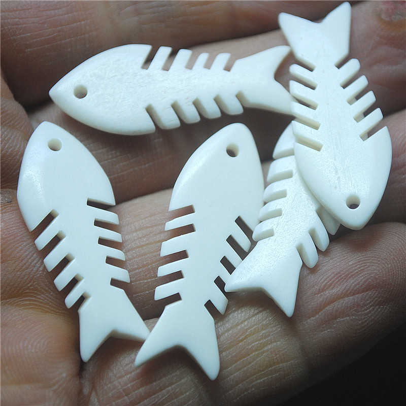 5PCS New White Bone Pendants 3 - Women Fashion Nz recension och pris