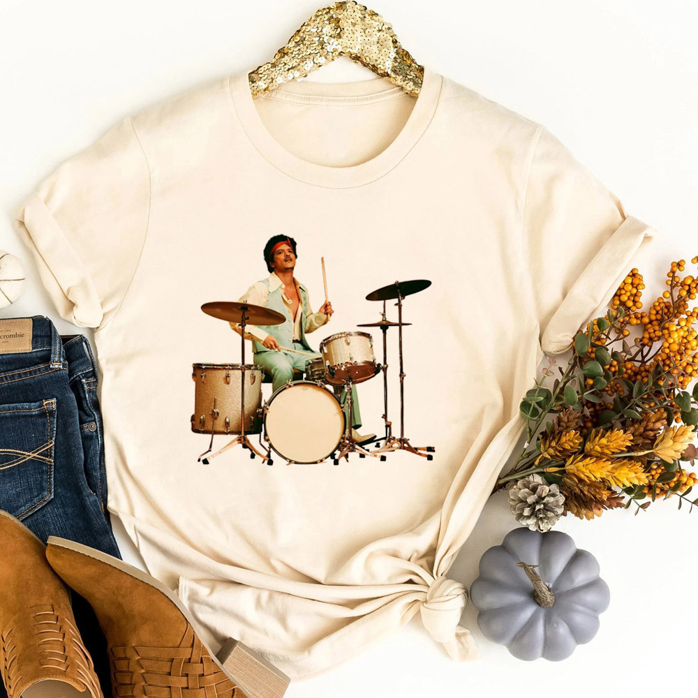 Bruno Mars shirt women gothic  - Women'S Fashion From The 80S recension och pris